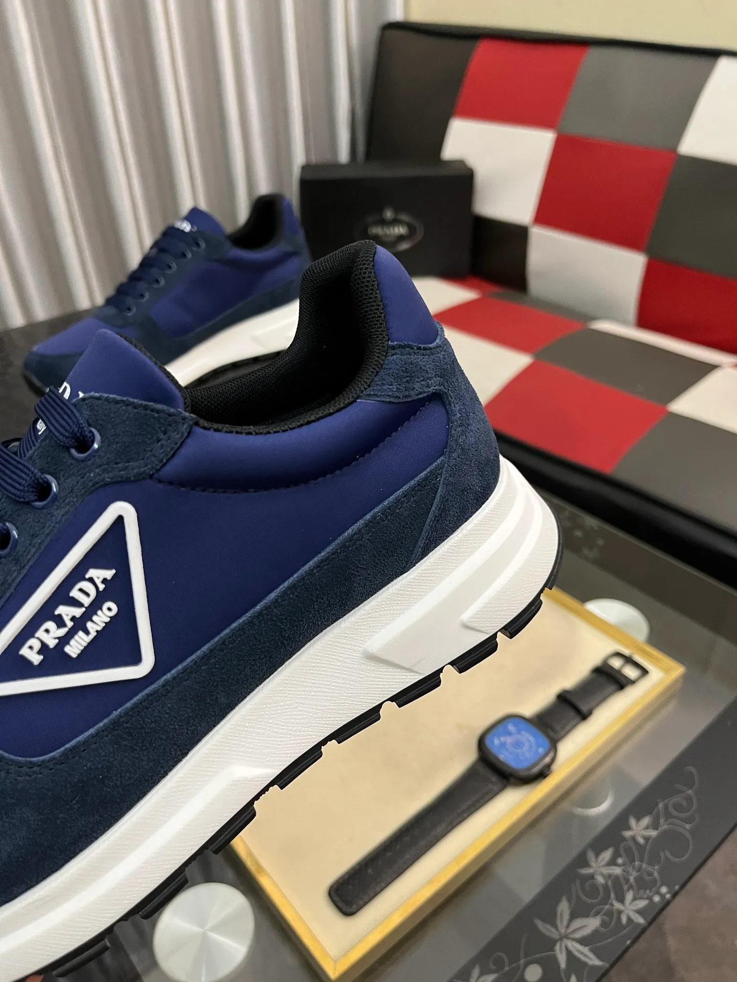 Men's shoes 💰420⌚️⌚️Prada•PRADA original quality.~ Unique modern style sneakers. 🏃A must-have casual shoe for trendy men😍😍 Original brand imported from Italy, imported original leather, sheep lining (refuses to discolor and grind feet) Sole: Original sole provided by the original factory, French lazy style design ⚠️Fit to the feet, original quality, super comfortable original sole. It’s like shooting the real thing🎬The real thing is better, high-quality sneakers Size: 38-444️⃣Colors available